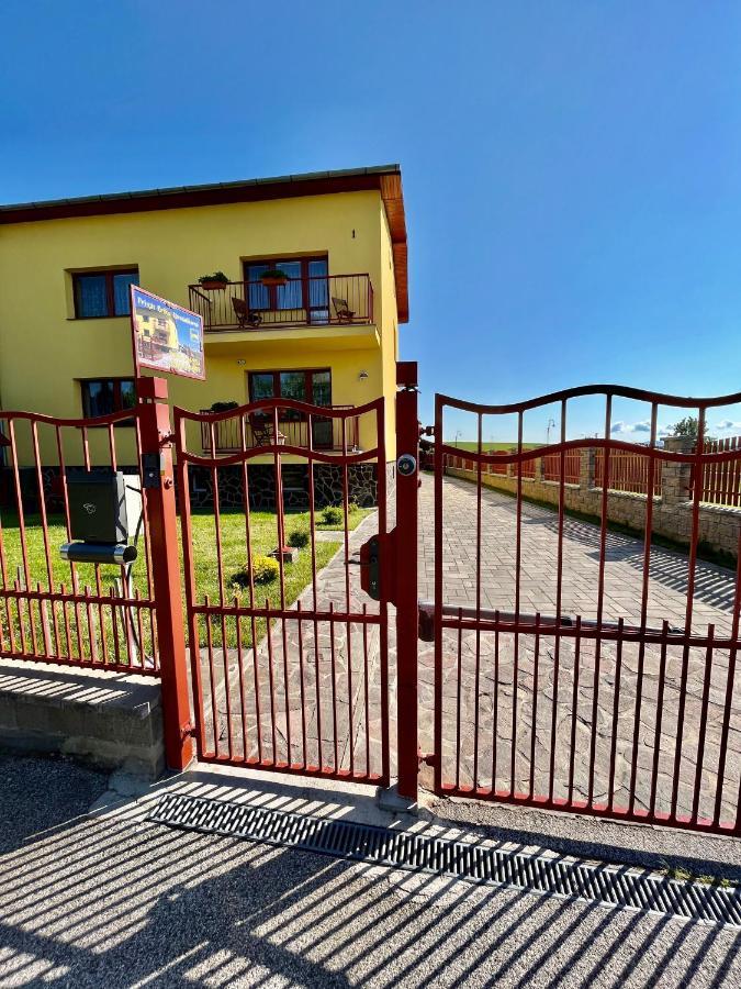 Privat U Eriky Hotel Stará Lesná Buitenkant foto